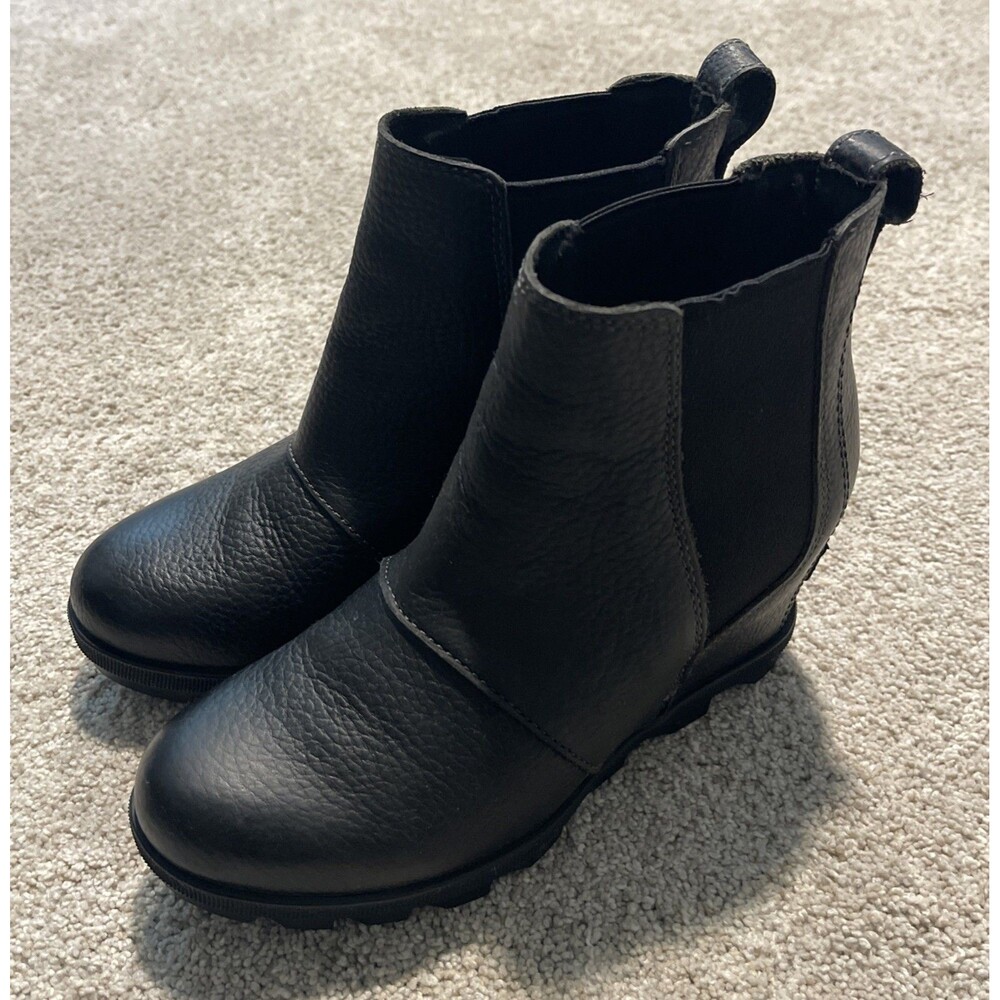 Sorel Joan Of Arctic II Wedges Chelsea Boot Size 6 Black Pebbled Leather Booties